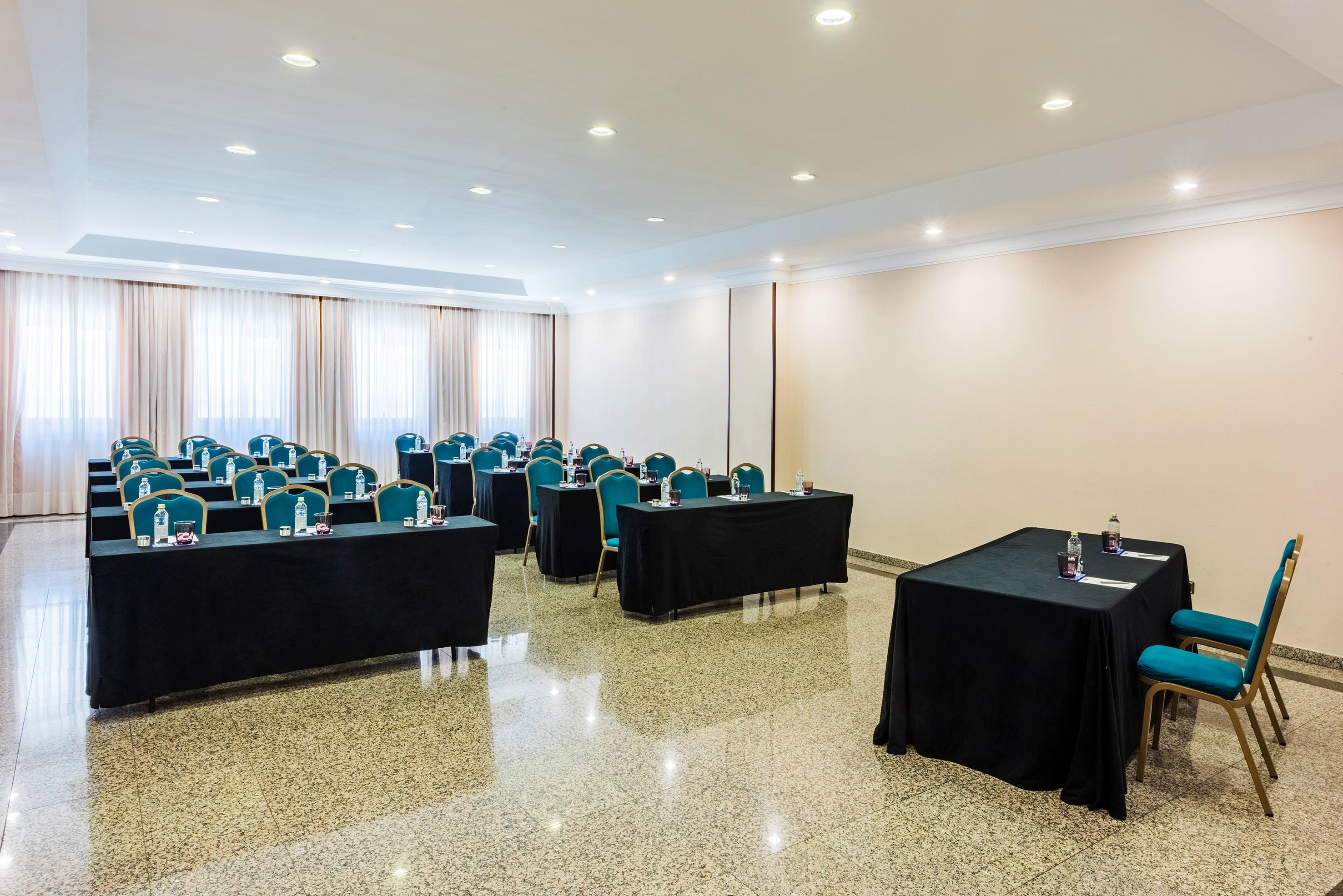 Hotel Santiago Plaza Affiliated By Melia Santiago de Compostela Exterior photo